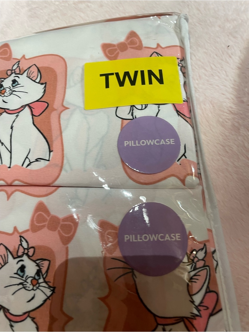 NWT Disney Aristocats Marie Twin Sheet Set - Picture 3 of 6